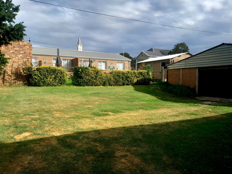 3 Bedroom Property for Sale in Albertinia Western Cape
